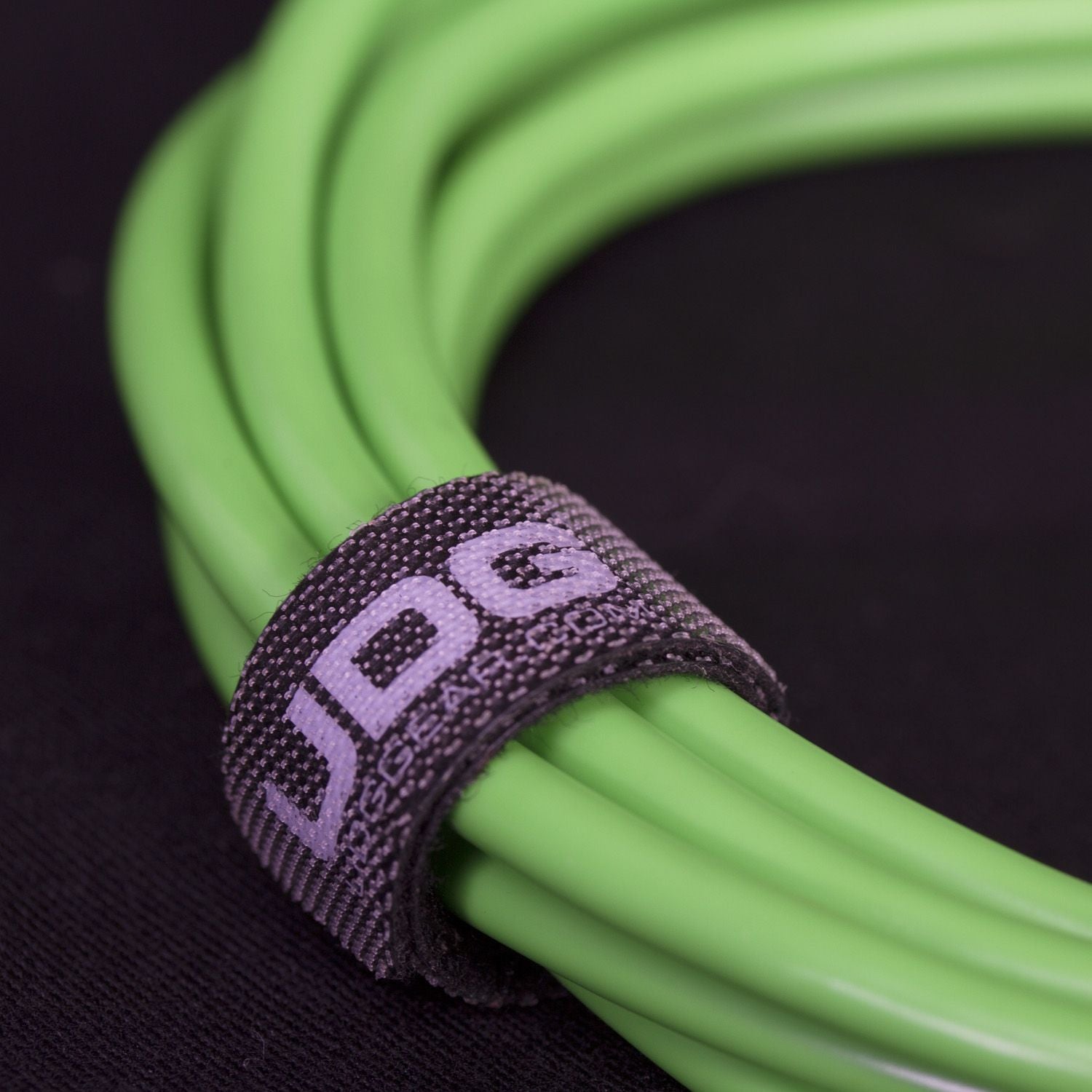 U95005GR - UDG Ultimate Audio Cable USB 2.0 A-B Green Angled 2m