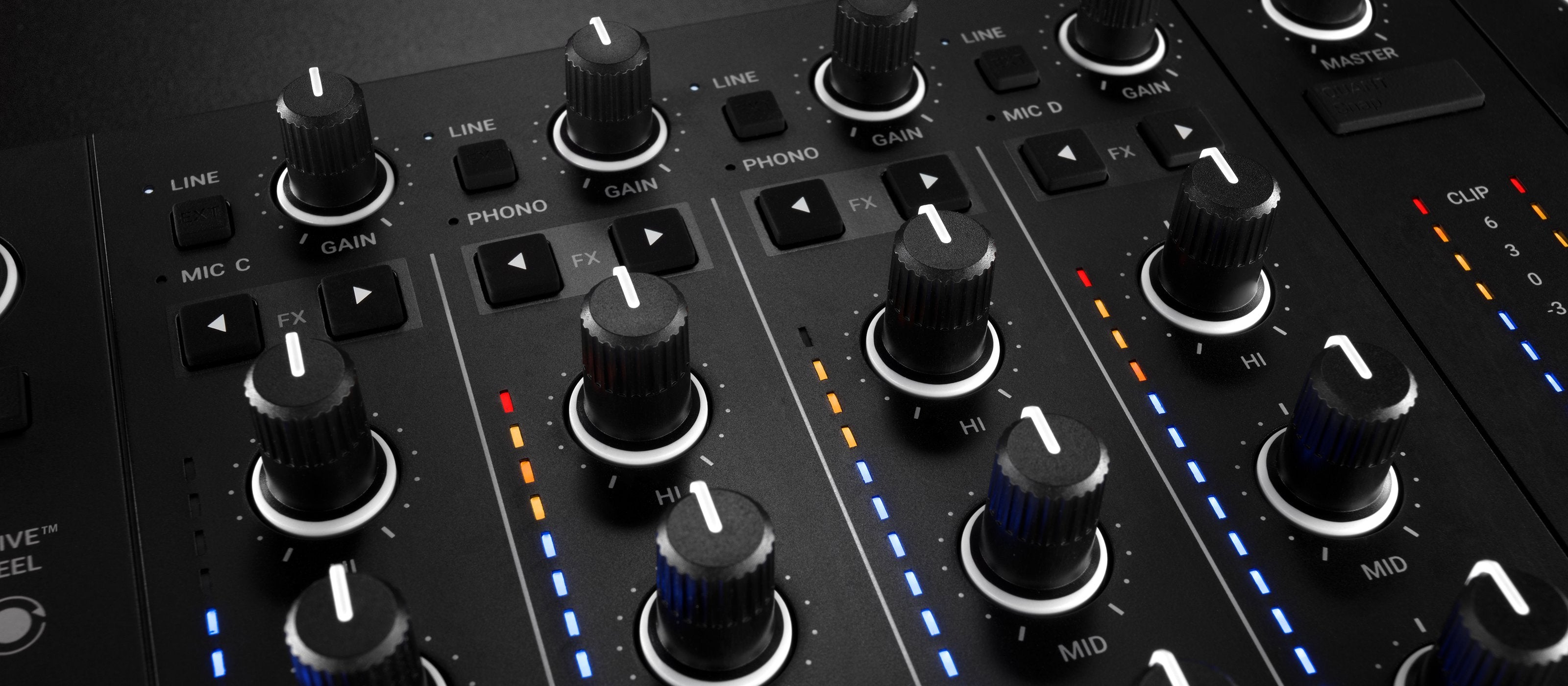 Native Instruments Traktor Kontrol S4 MK3