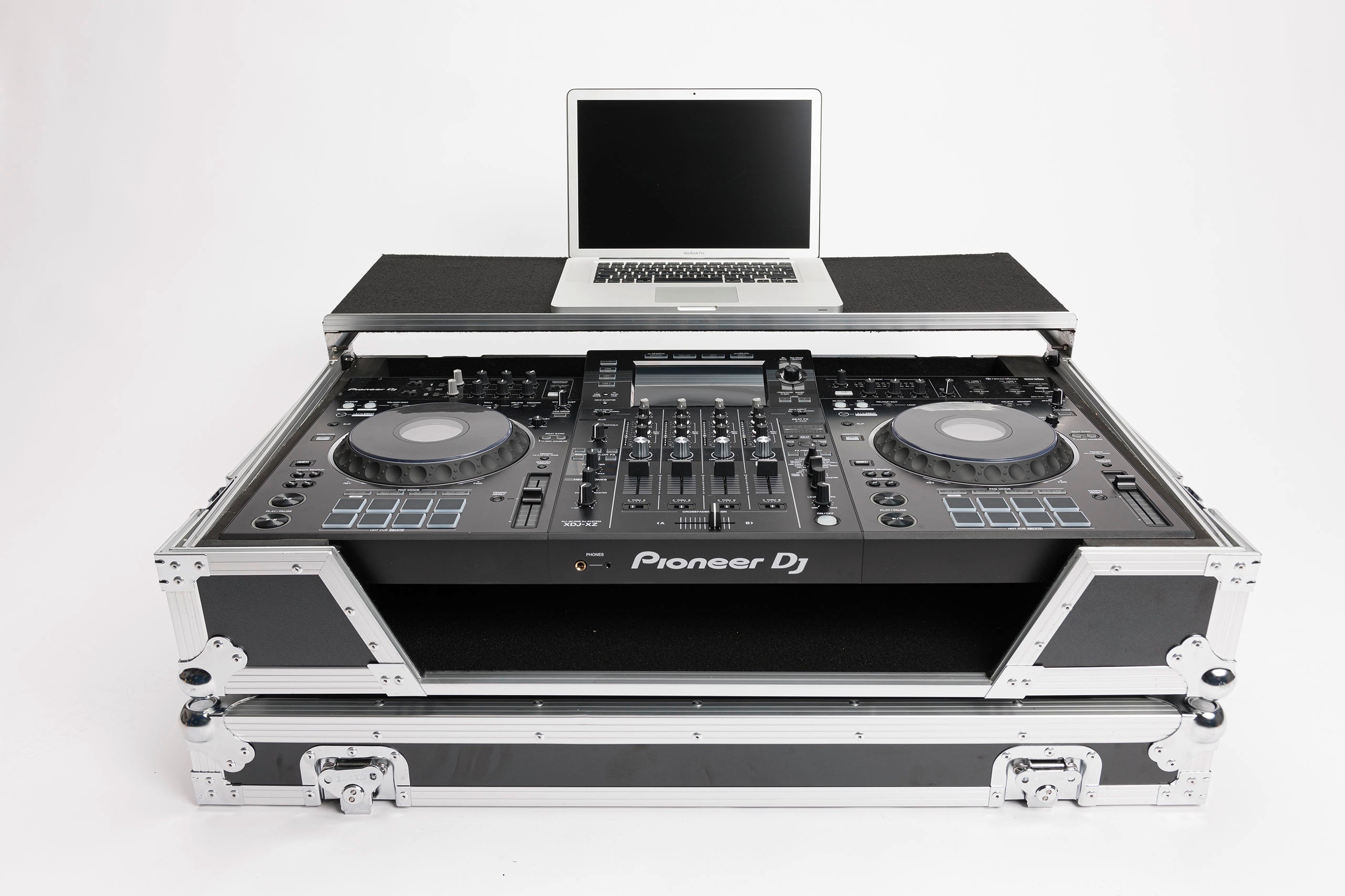 جراب MAGMA DJ-Controller لـ Pioneer DJ XDJ-XZ 19 بوصة أسود / فضي